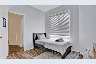 933 Somerville, Irvine, CA 92620 - Photo 21