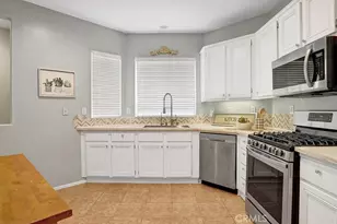 933 Somerville, Irvine, CA 92620 - Photo 13