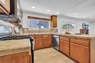 1356 Lincoln, Lancaster, CA 93535 - Photo 23