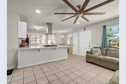5072 Gardenia, Long Beach, CA 90807 - Photo 7