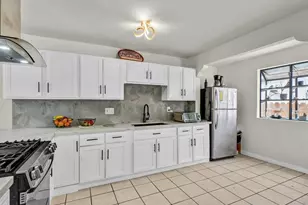 5072 Gardenia, Long Beach, CA 90807 - Photo 9