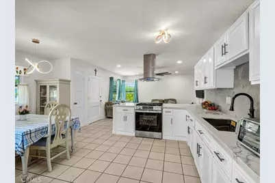 5072 Gardenia, Long Beach, CA 90807 - Photo 11