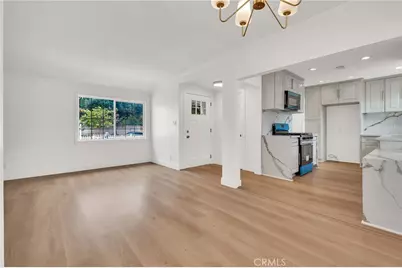 20756 Saticoy Street, Winnetka, CA 91306 - Photo 17