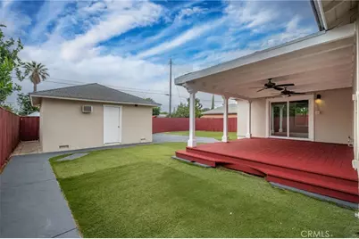 20756 Saticoy Street, Winnetka, CA 91306 - Photo 33
