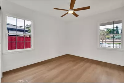 20756 Saticoy Street, Winnetka, CA 91306 - Photo 27