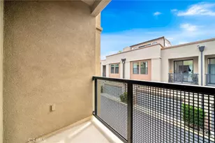 563 W Maple Ave, Orange, CA 92868 - Photo 35