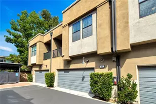 563 W Maple Ave, Orange, CA 92868 - Photo 3