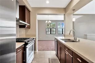 563 W Maple Ave, Orange, CA 92868 - Photo 23