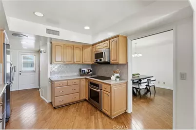 17382 Jacaranda, Tustin, CA 92780 - Photo 15