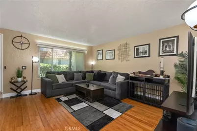 22806 Malaga, Lake Forest, CA 92630 - Photo 5