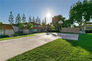 22806 Malaga, Lake Forest, CA 92630 - Photo 33