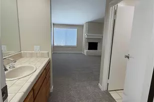 2514 N Tustin Ave, Santa Ana, CA 92705 - Photo 15