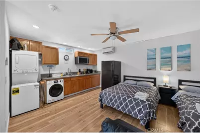 18319 Norwalk Boulevard, Artesia, CA 90701 - Photo 23