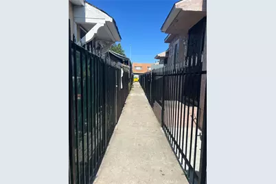 9435 S Western, Los Angeles, CA 90047 - Photo 5