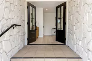 1701 Catalina Ave, Seal Beach, CA 90740 - Photo 3