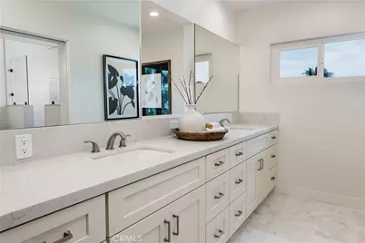 1701 Catalina Avenue, Seal Beach, CA 90740 - Photo 45