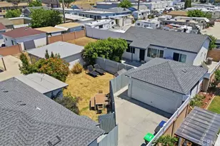 9138 Rendalia, Bellflower, CA 90706 - Photo 5