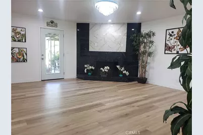 542 N Hanover, Anaheim, CA 92801 - Photo 5