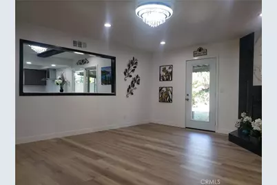 542 N Hanover, Anaheim, CA 92801 - Photo 7
