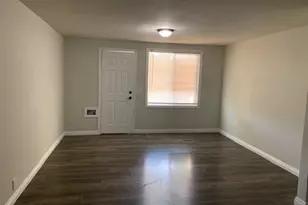 1634 W Parade, Long Beach, CA 90810 - Photo 5