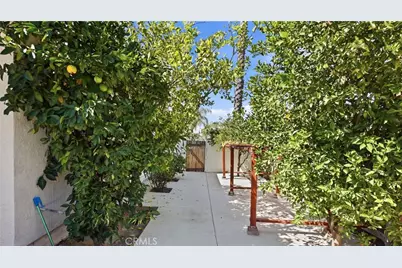 1138 Creekside, Corona, CA 92878 - Photo 23