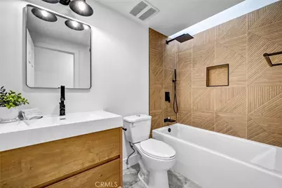 20 Lanciano, Irvine, CA 92620 - Photo 5