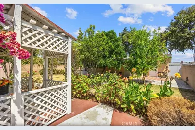 1884 Carol, Fullerton, CA 92833 - Photo 11