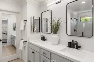 302 Turtle Bay Ln, Costa Mesa, CA 92627 - Photo 23