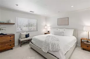 302 Turtle Bay Ln, Costa Mesa, CA 92627 - Photo 19
