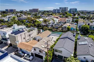 223 Howland Canal, Venice, CA 90291 - Photo 49