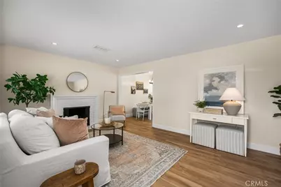 944 W Acacia Avenue, Orange, CA 92868 - Photo 7