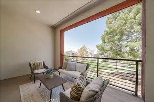 127 Biome, Irvine, CA 92618 - Photo 7
