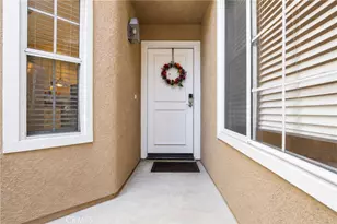 889 S Sapphire Ln, Anaheim Hills, CA 92807 - Photo 9
