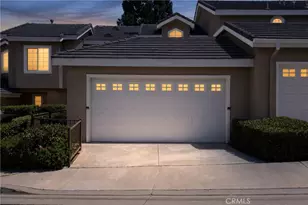 889 S Sapphire Ln, Anaheim Hills, CA 92807 - Photo 3