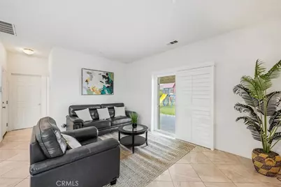 10995 Coalinga, Montclair, CA 91763 - Photo 11