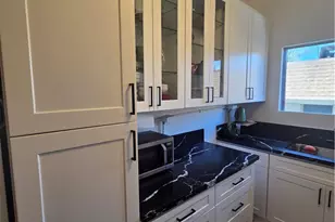 800 Pacific Ave, Long Beach, CA 90813 - Photo 11