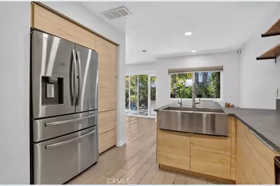 6250 E Quartz, Anaheim, CA 92807 - Photo 9