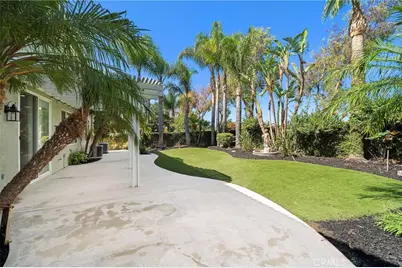 7621 Coffeeberry, Jurupa, CA 92880 - Photo 33