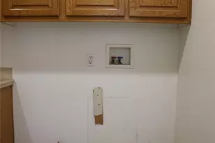 19361 Brookhurst St, Huntington Beach, CA 92646 - Photo 23