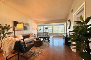 14001 Thunderbird Dr, Seal Beach, CA 90740 - Photo 5