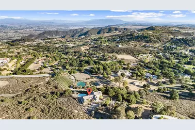 38557 Via Majorca, Murrieta, CA 92562 - Photo 57