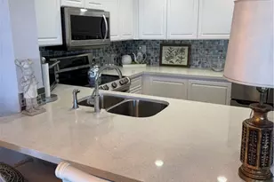 525 E Seaside Way, Long Beach, CA 90802 - Photo 7