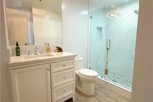 525 E Seaside Way, Long Beach, CA 90802 - Photo 37
