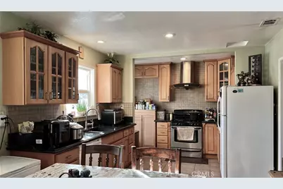 10382 Bonnie, Garden Grove, CA 92843 - Photo 7