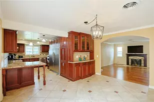 18918 Santa Catherine St, Fountain Valley, CA 92708 - Photo 7