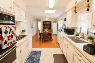 10200 Bolsa Ave, Westminster, CA 92683 - Photo 7