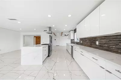 26722 Rolling Vista, Lomita, CA 90717 - Photo 7