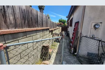 851 W 149th Street, Gardena, CA 90247 - Photo 9