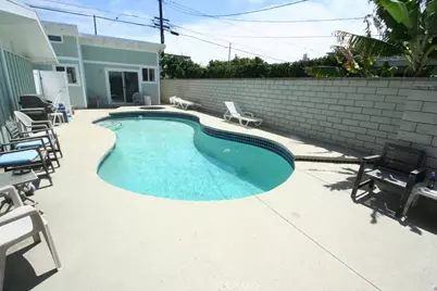 703 Center, Costa Mesa, CA 92627 - Photo 17