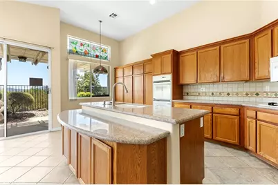 40500 Via Tapadero, Murrieta, CA 92562 - Photo 17